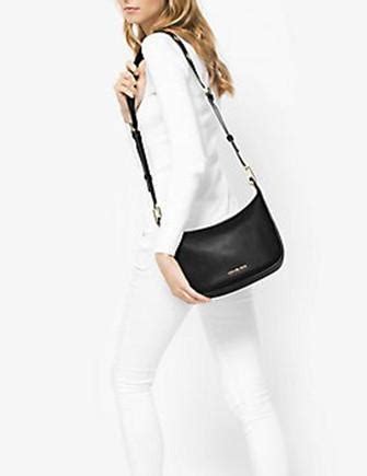 michael kors raven medium black leather messenger bag|Michael Michael Kors Raven Medium Messenger .